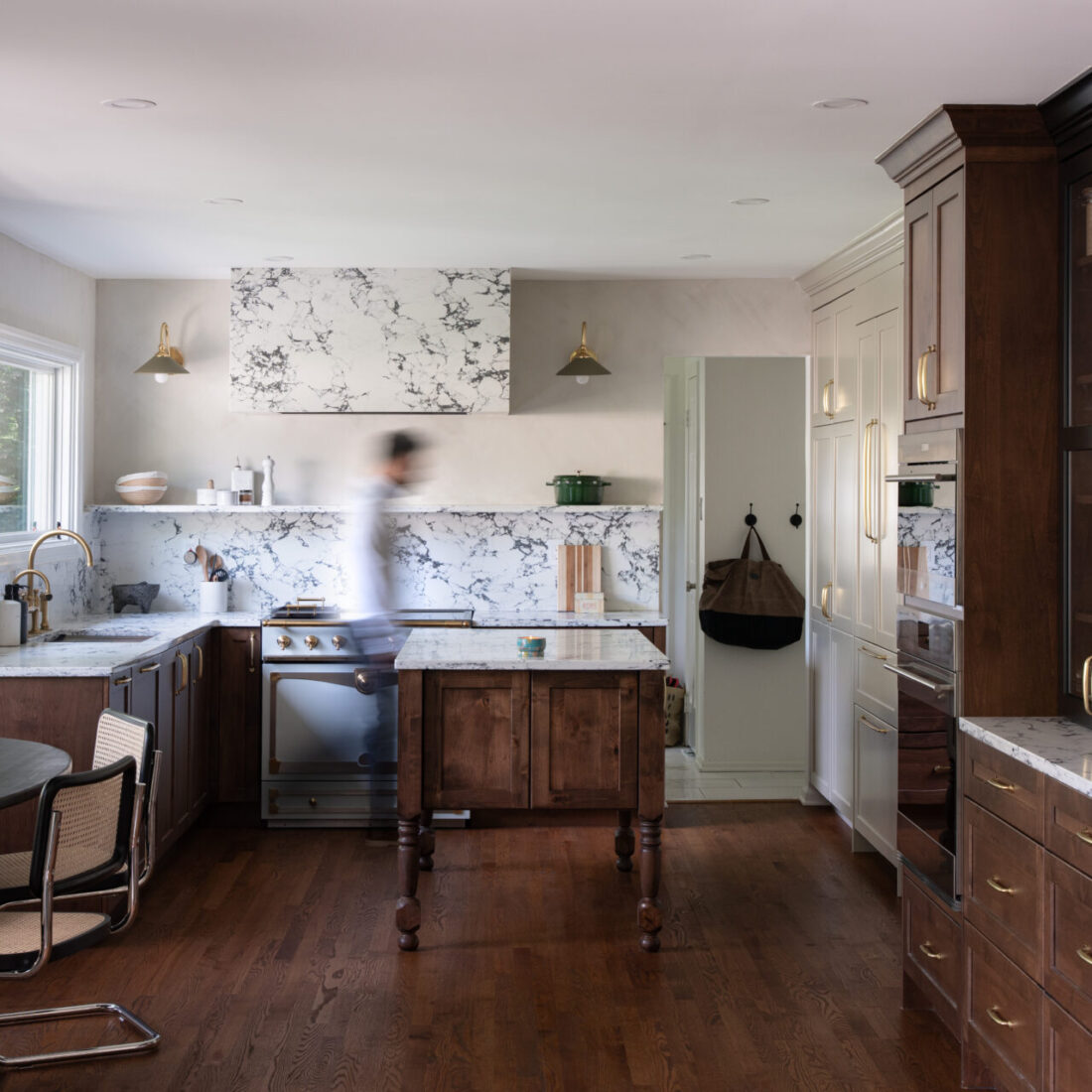 Traditional With Contemporary Elements Kitchen Remodel in McLean, VA by Boss Design Center project photo